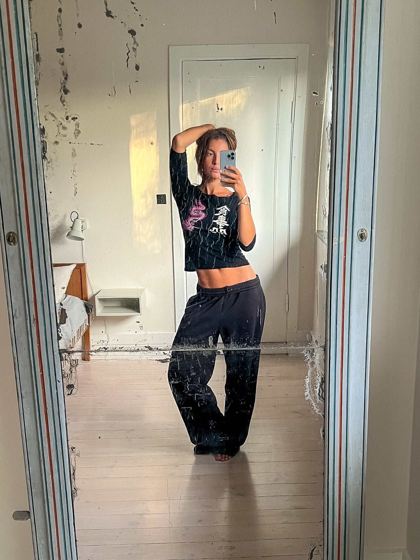 Sofie är 165 cm lång och bär storlek M. | utan svart