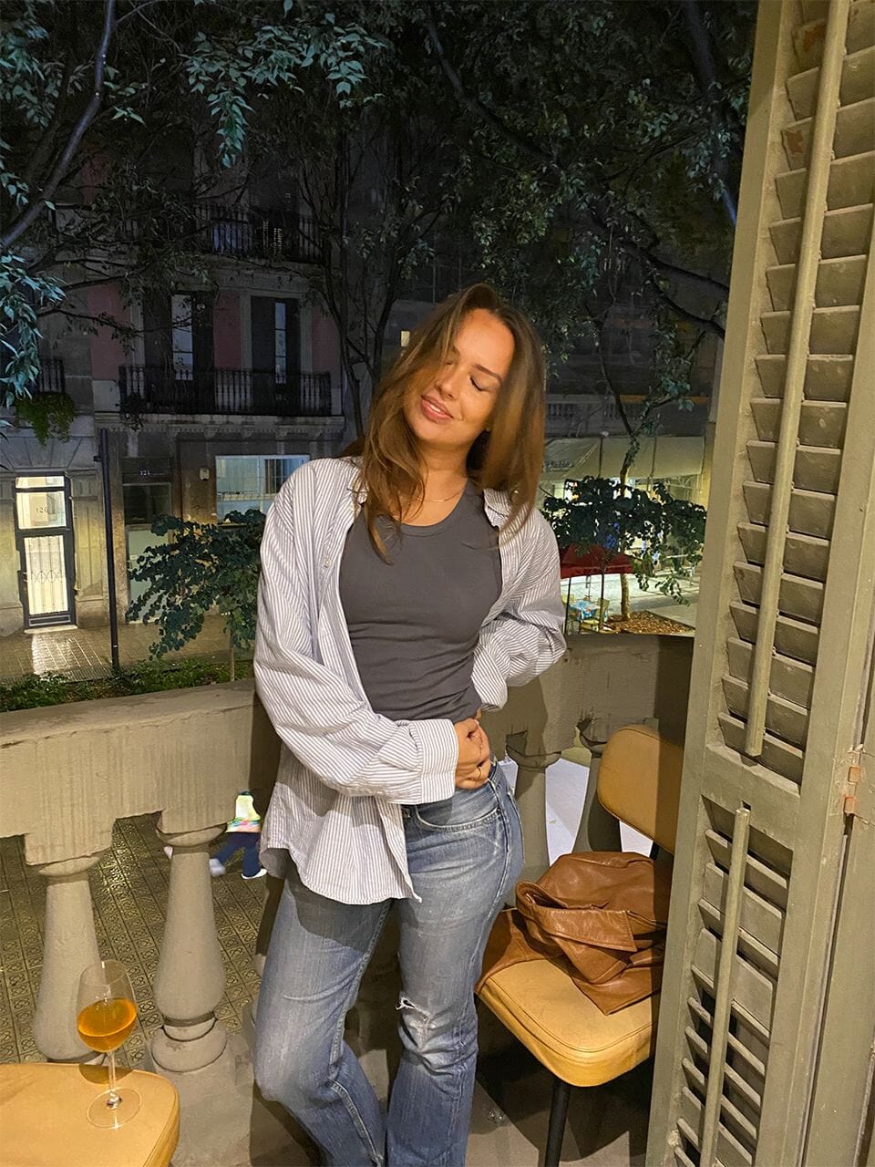 Nadia är 170 cm lång och använder storlek XXS. 