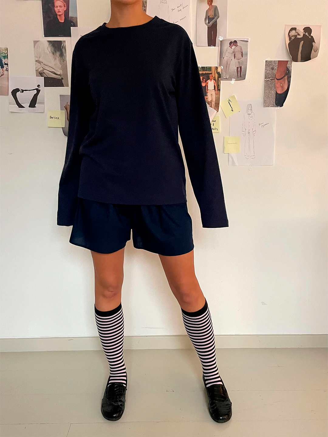 Lea är 173 cm lång och använder storlek M-L. 