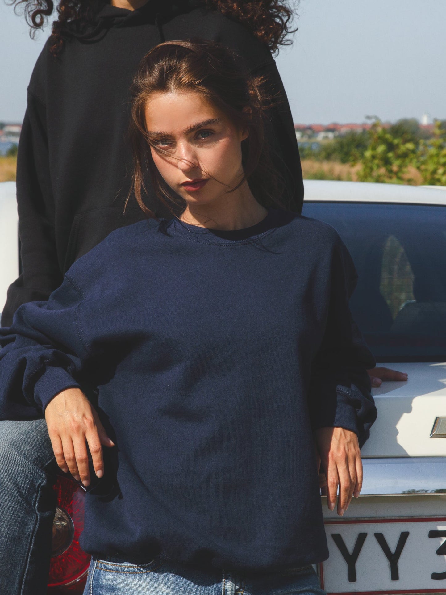 Johanne är 165 cm lång och bär storlek S. | mörkblå