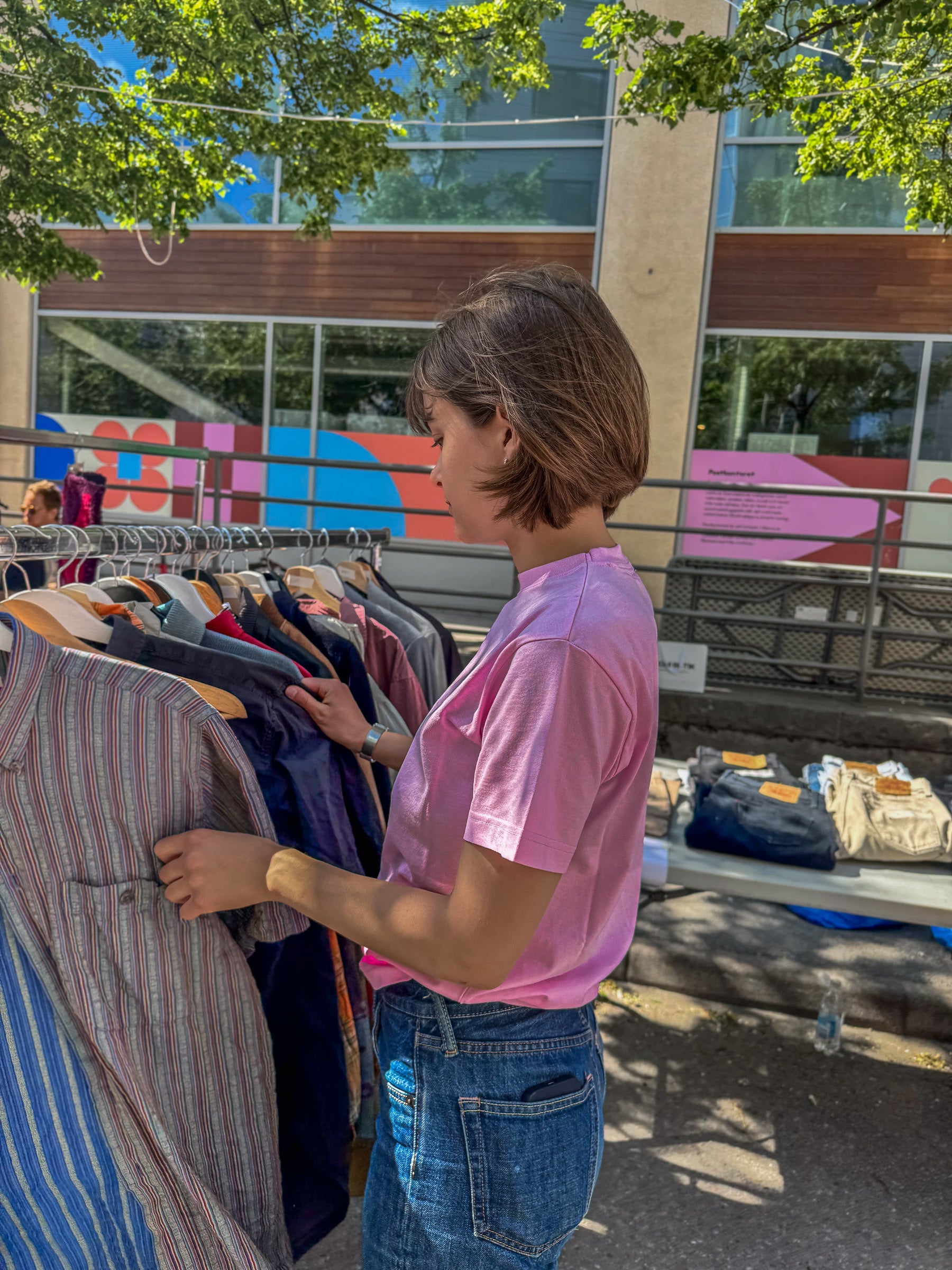 Karin är 165 cm lång och bär storlek S. | rosa