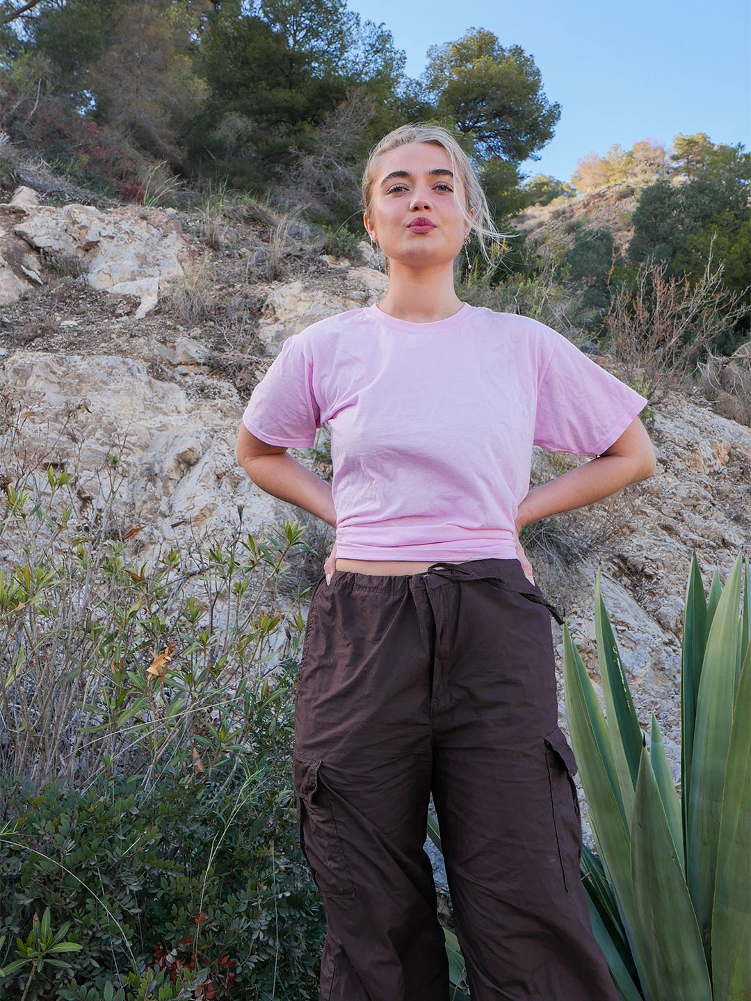 Caroline är 169 cm lång och bär storlek M. | rosa