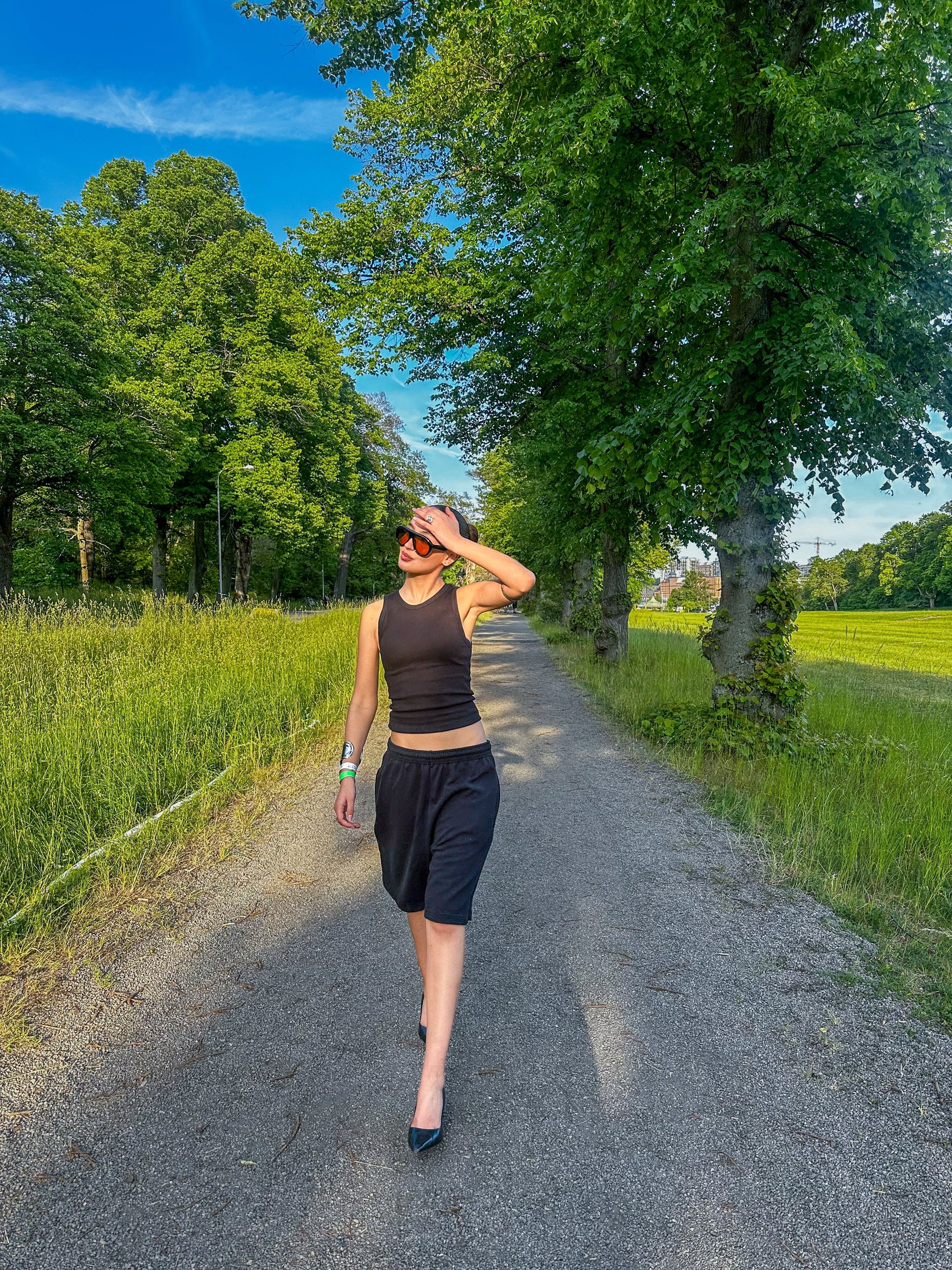 Milou har en storlek XXS på. Kärlek, B | svart